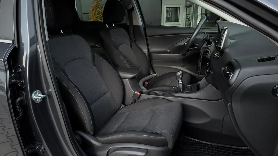 HYUNDAI i30 i30 1.0 T-GDI Smart