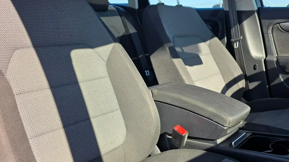 VOLKSWAGEN Passat -