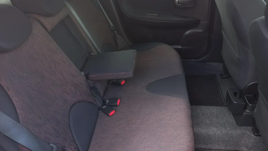 NISSAN Note -