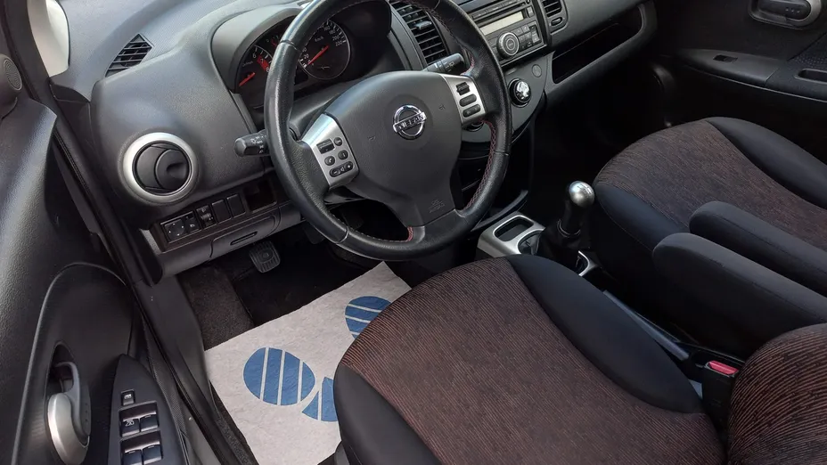 NISSAN Note -