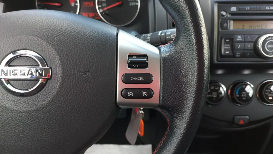 NISSAN Note -