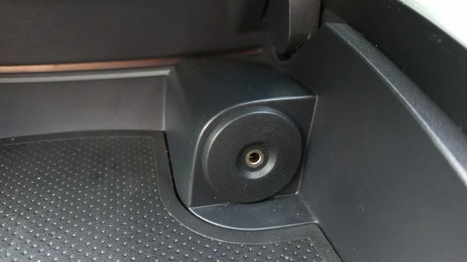 NISSAN Note -