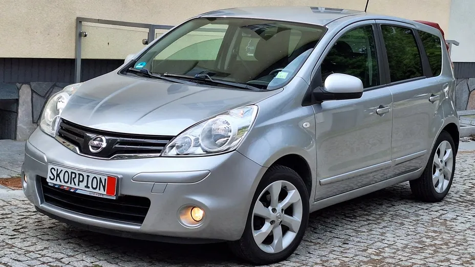 NISSAN Note -
