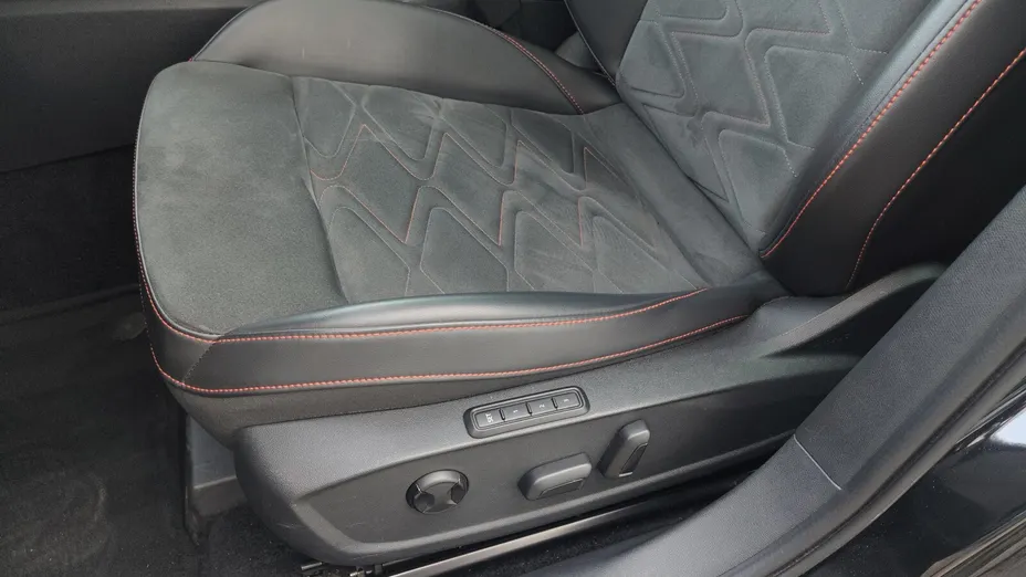 SEAT Leon Leon 2.0 TDI FR 4Drive DSG