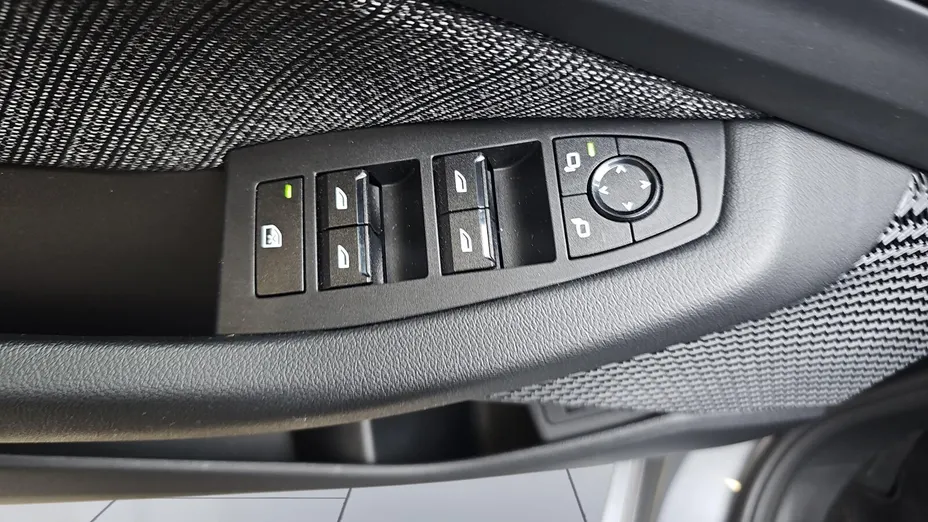 BMW Seria 2 218i aut