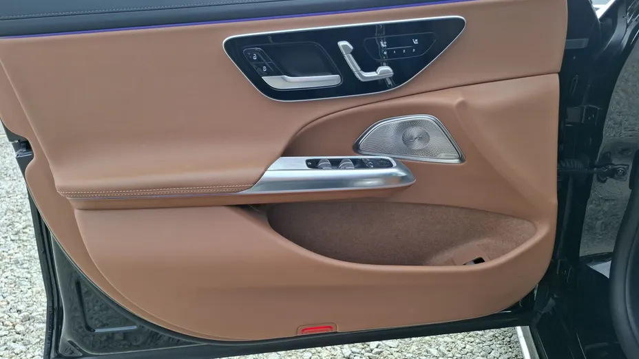 MERCEDES-BENZ E Klasa E 220 d mHEV 4-Matic Exclusive 9G-Tronic