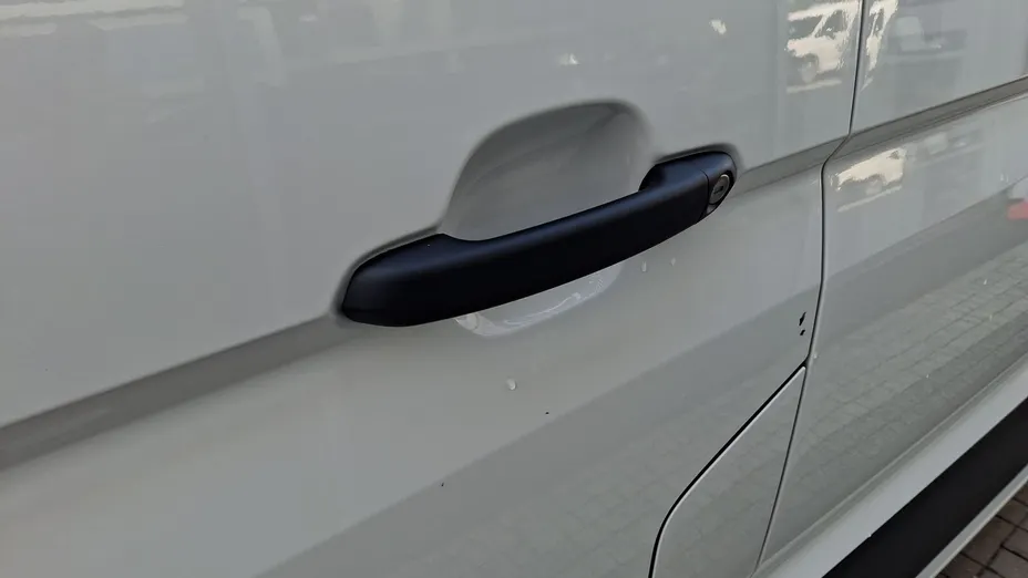 VOLKSWAGEN Crafter Crafter 35 BiTDI (14,4m3) aut Nowy