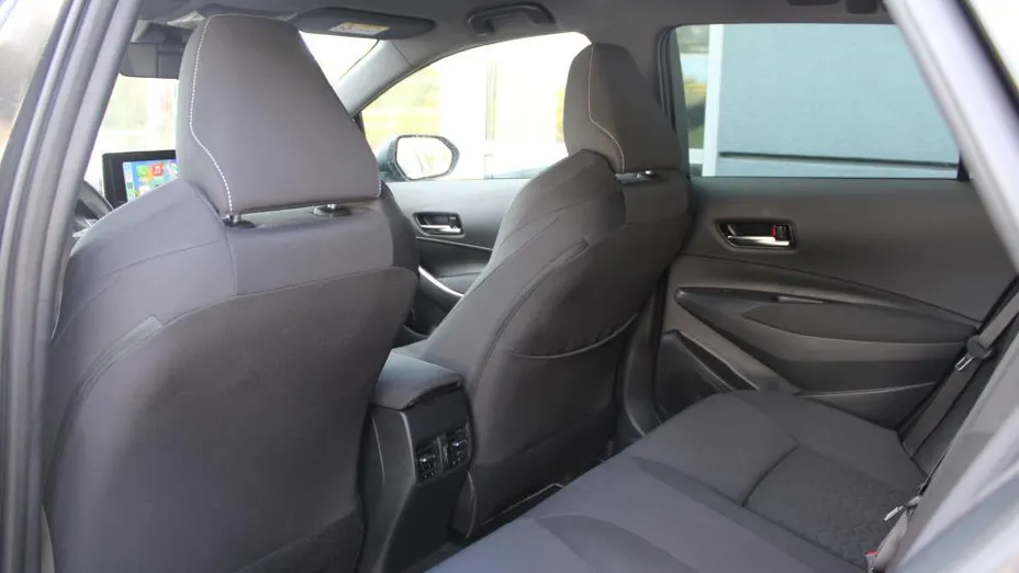 TOYOTA Corolla Corolla 2.0 Hybrid Comfort