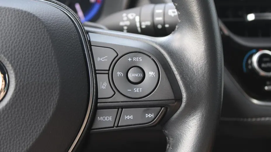 TOYOTA Corolla Corolla 2.0 Hybrid Comfort