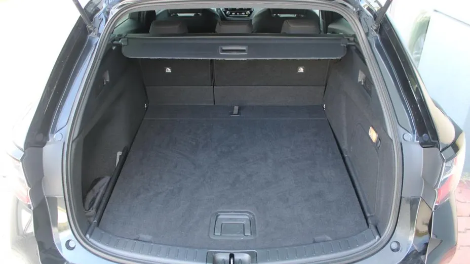 TOYOTA Corolla Corolla 2.0 Hybrid Comfort