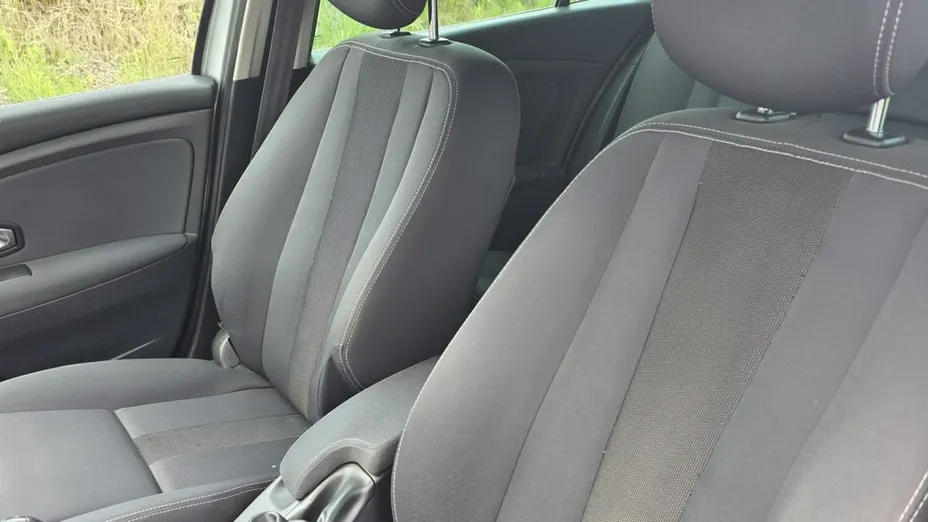 RENAULT Megane -