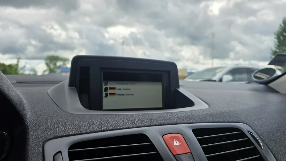 RENAULT Megane -