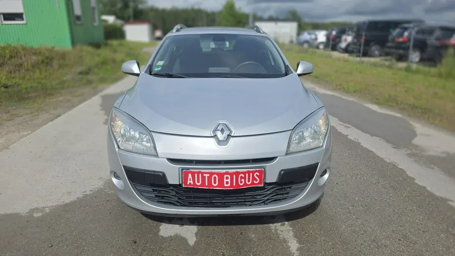 RENAULT Megane -