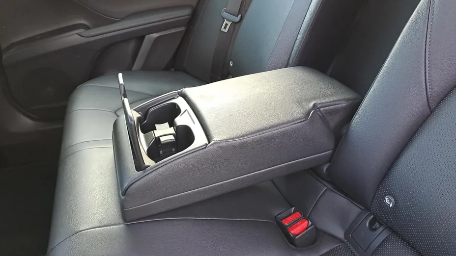 TOYOTA Camry Camry 2.5 Hybrid Comfort CVT