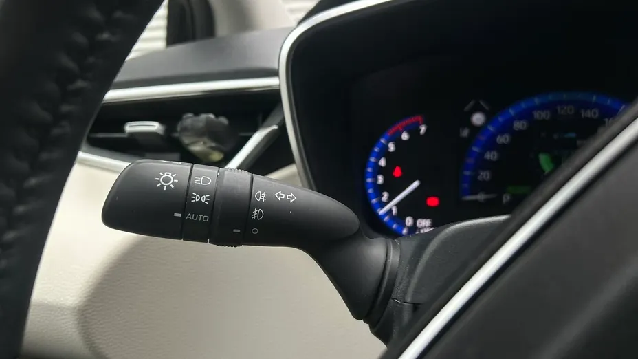 TOYOTA Corolla Corolla 1.8 Hybrid Comfort