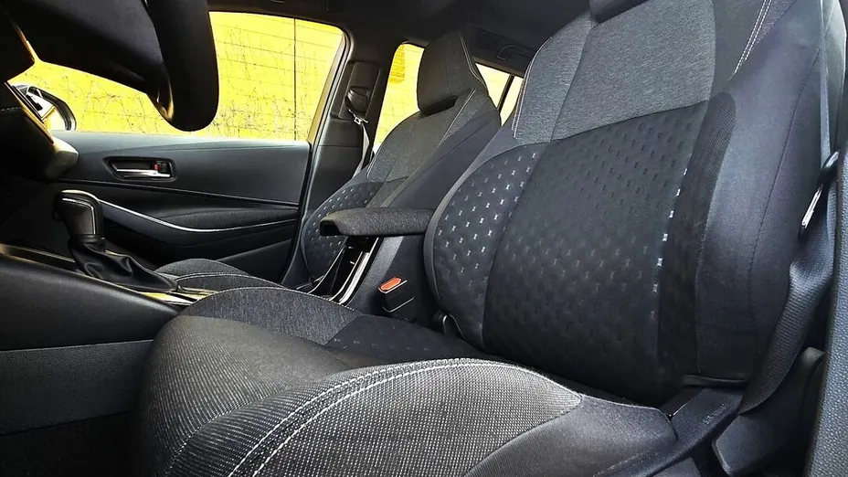 TOYOTA Corolla Corolla 1.8 Hybrid Comfort