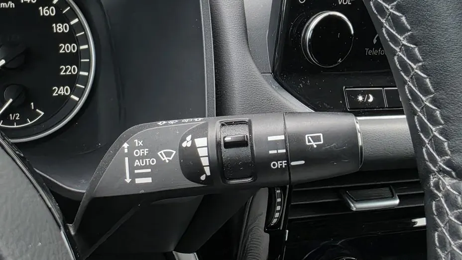 NISSAN Qashqai Qashqai 1.3 DIG-T N-Connecta EU6d