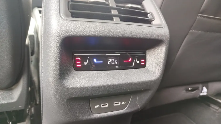 VOLKSWAGEN Tiguan Tiguan 2.0 TSI 4Mot. R-Line Plus DSG
