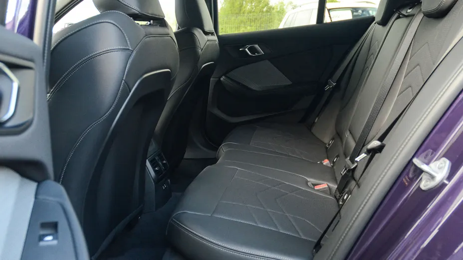 BMW Seria 1 120 mHEV aut