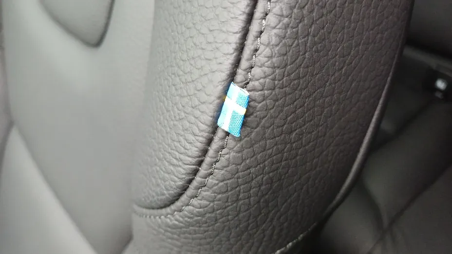 VOLVO XC60 XC60 T6 Plug-In Hybrid AWD Plus Dark aut