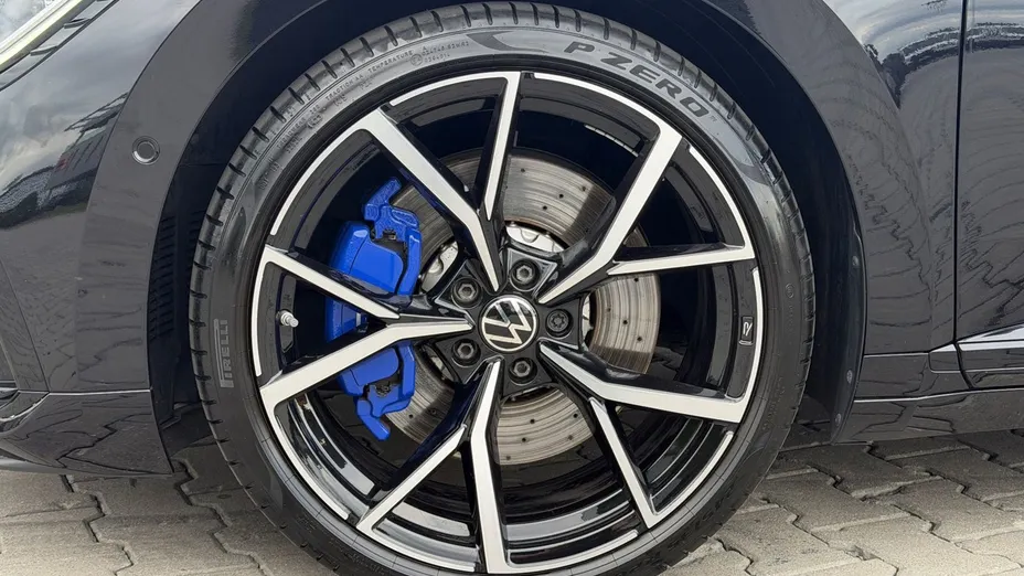 VOLKSWAGEN Arteon Arteon 2.0 TSI 4Motion R DSG