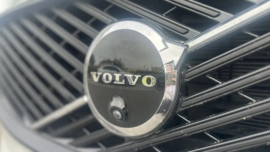 VOLVO XC60 XC60 T8 Plug-In Hybrid AWD Ultra Dark aut