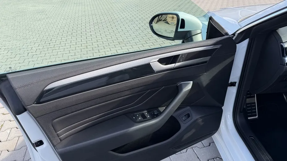 VOLKSWAGEN Arteon Arteon 2.0 TDI 4Motion SCR R-Line DSG