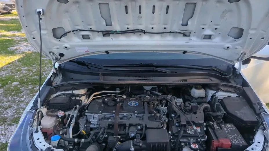 TOYOTA Corolla -