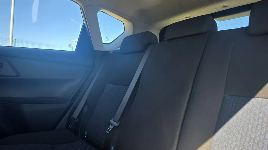 TOYOTA Auris -