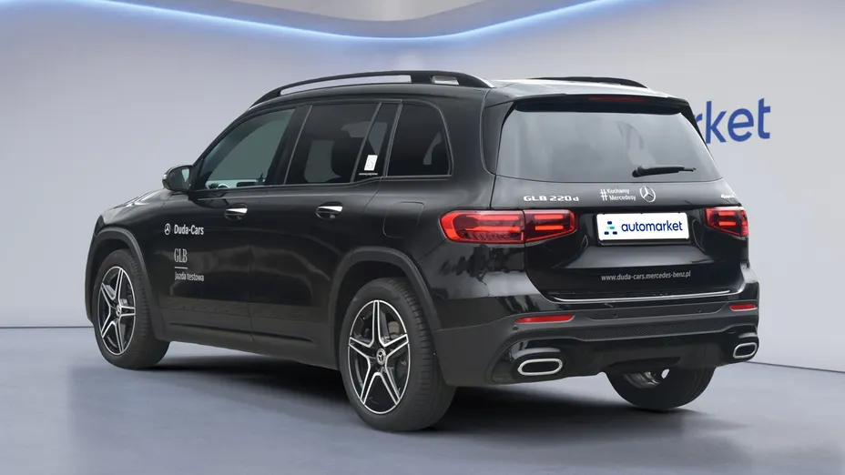 MERCEDES-BENZ GLB GLB 220 d 4-Matic AMG Line 8G-DCT