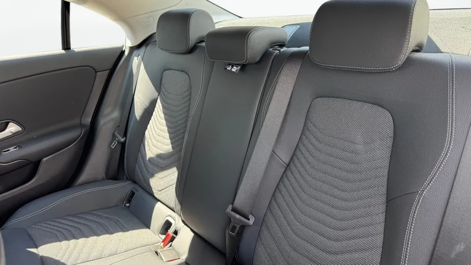 MERCEDES-BENZ CLA CLA 180 mHEV 7G-DCT