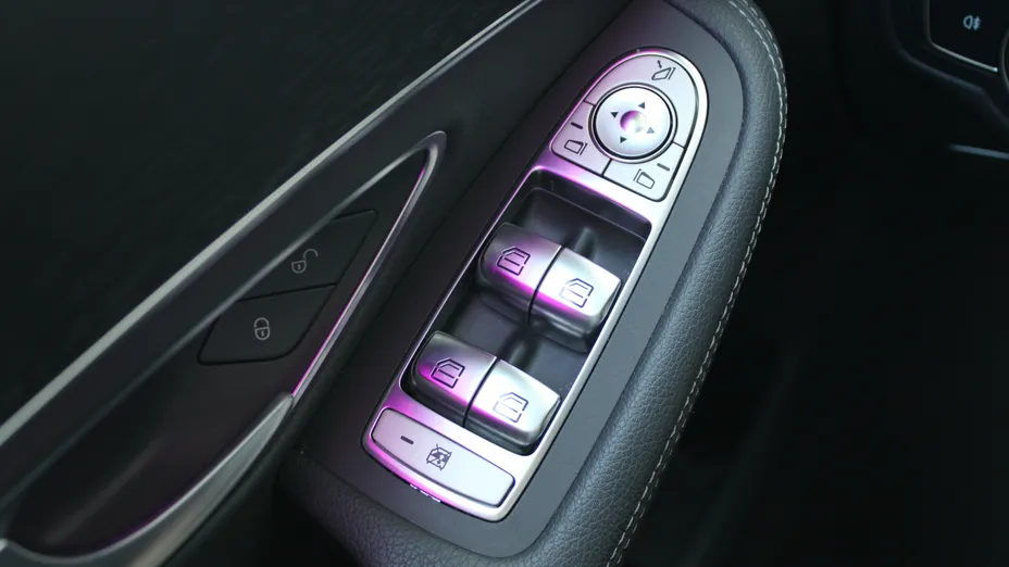 MERCEDES-BENZ C Klasa C 300 d 9G-TRONIC