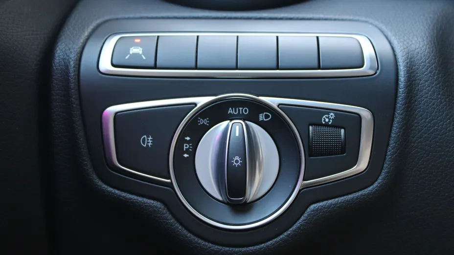 MERCEDES-BENZ C Klasa C 300 d 9G-TRONIC