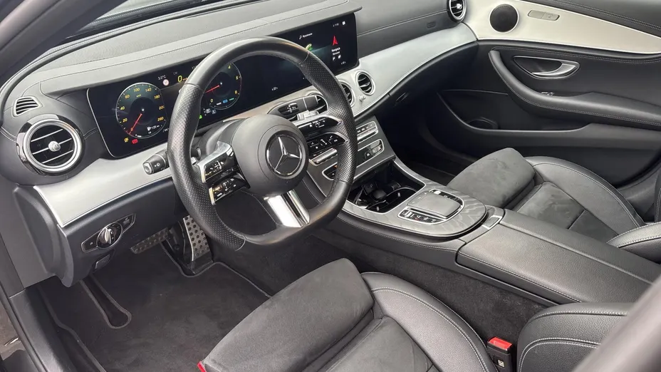 MERCEDES-BENZ E Klasa E 220 d 4-Matic AMG