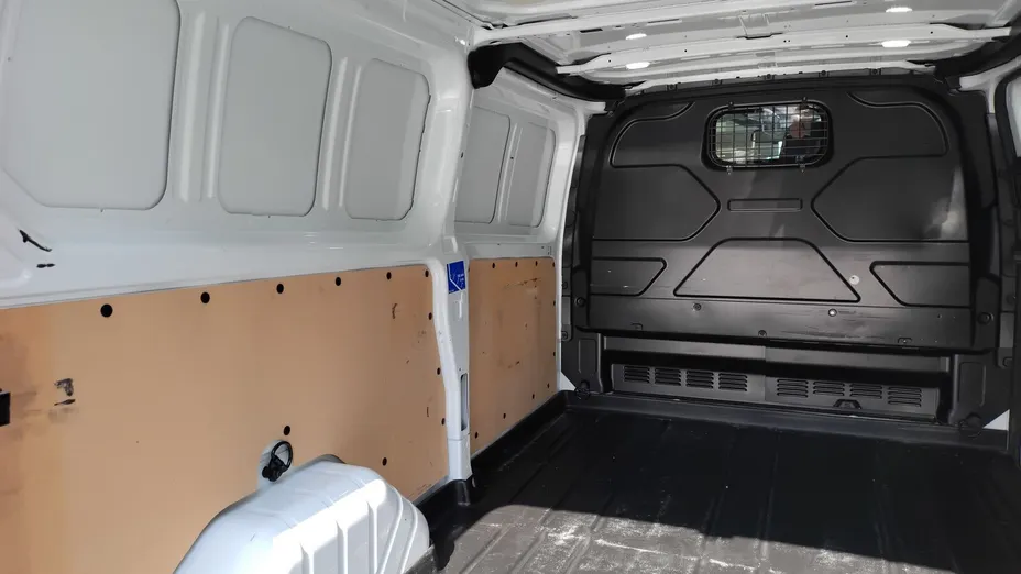 FORD Transit Custom Transit Custom 340 L2H1 Trend