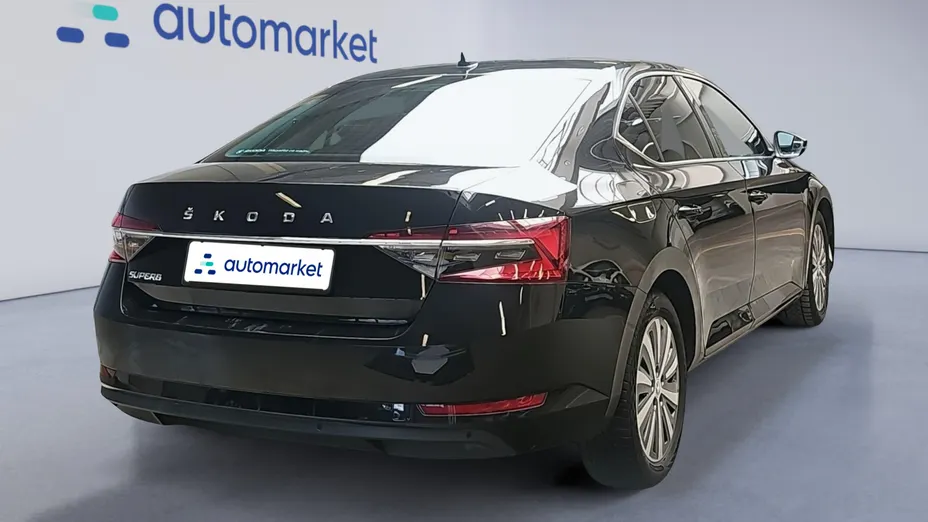 SKODA Superb Superb 2.0 TDI SCR Style DSG