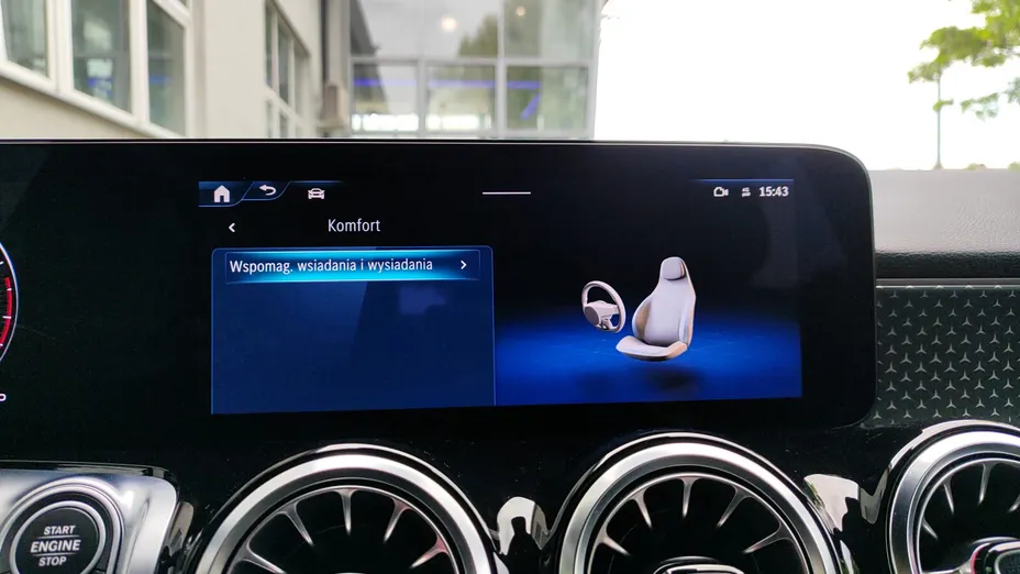 MERCEDES-BENZ GLB GLB 200 Progressive 7G-DCT