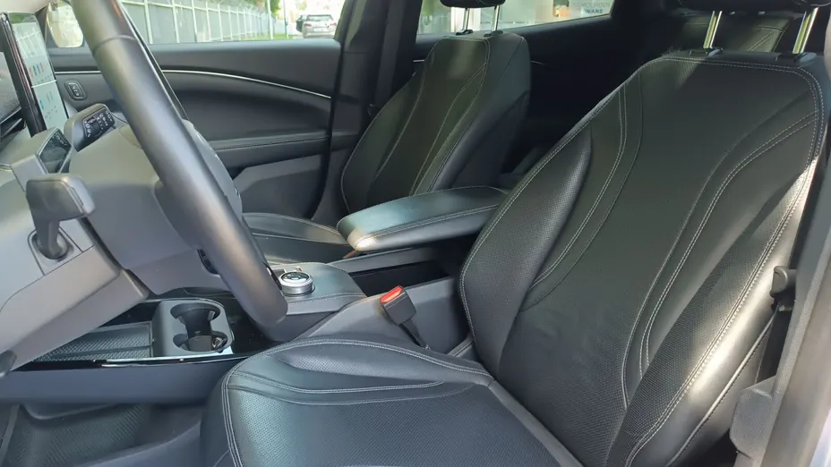 FORD Mustang Mach-E Mustang Mach-E 75kWh RWD