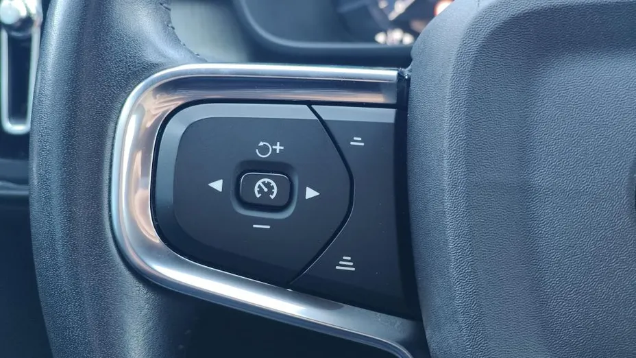 VOLVO XC40 XC40 B4 B Inscription aut