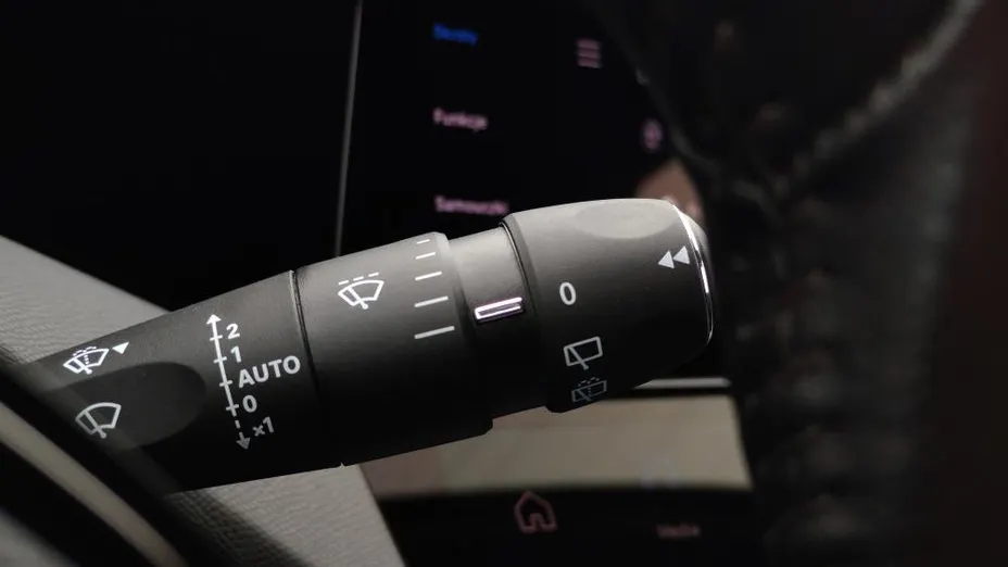 PEUGEOT 308 308 SW 1.5 BlueHDi Allure S&S EAT8