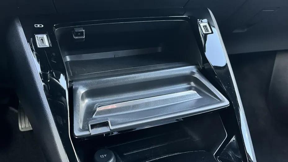 PEUGEOT 2008 2008 1.2 PureTech Allure S&S EAT8