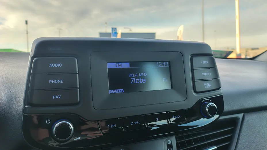 HYUNDAI i30 i30 1.5 DPI Classic +