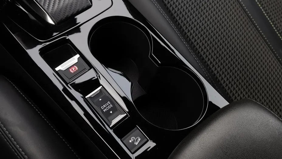 PEUGEOT 2008 2008 BlueHDi 130 GT S&S EAT8