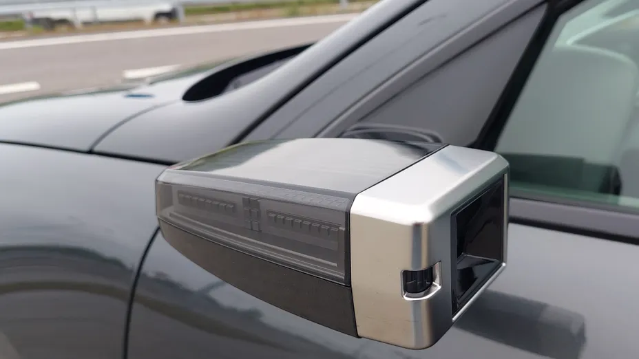 HYUNDAI Ioniq 6 Ioniq 6 77kWh Uniq 4WD Nowy