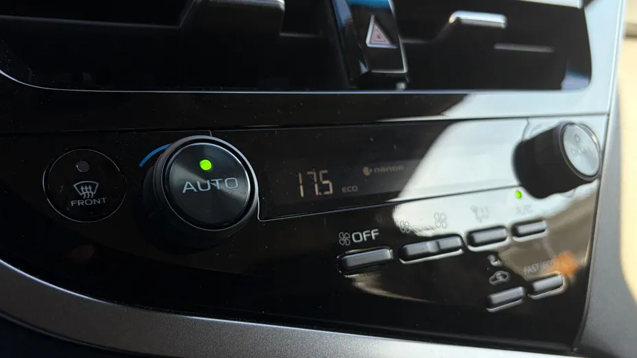 TOYOTA Camry Camry 2.5 Hybrid Comfort CVT