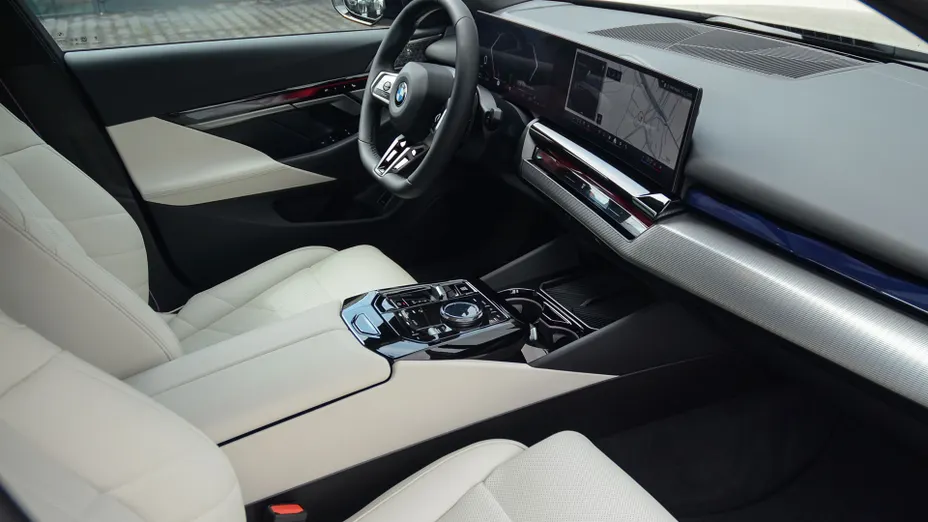 BMW Seria 5 520d xDrive mHEV M Sport aut