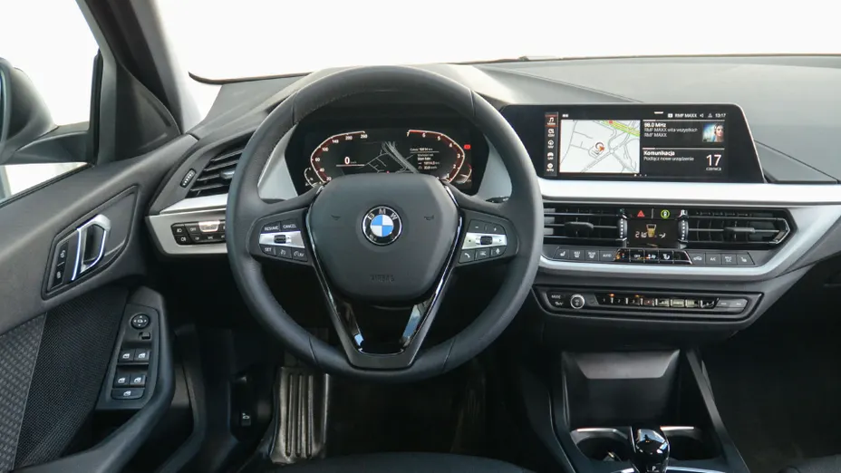 BMW Seria 1 118i Advantage aut