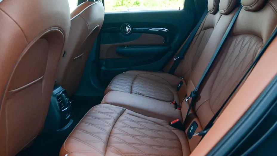 MINI [BMW] Clubman Cooper aut