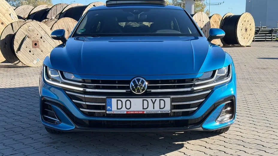 VOLKSWAGEN Arteon -