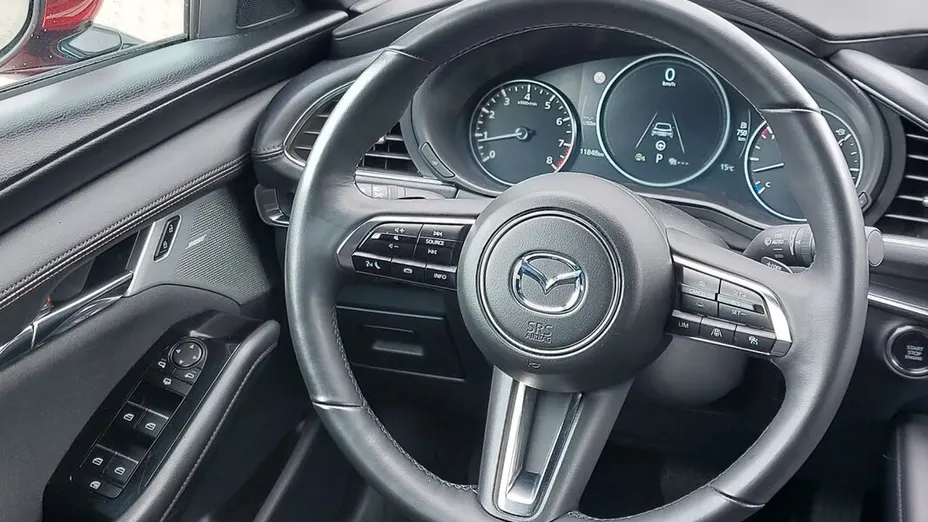 MAZDA 3 3 2.0 mHEV Exclusive-Line aut